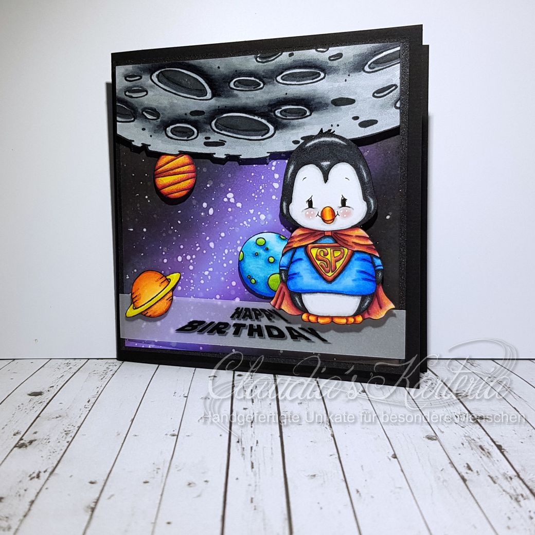 Spaciger Happy Birthday Pinguin | Geburtstagskarte